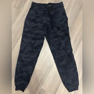 black and grey camo LULULEMON joggers